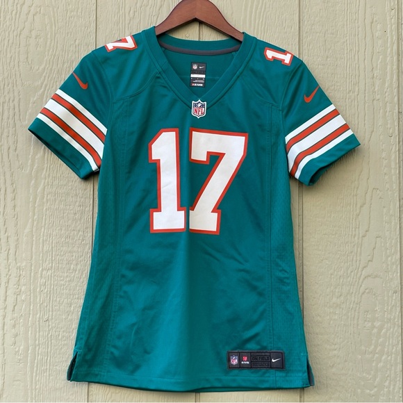 Nike‎ Jersey womens Small  Green RYAN TANNEHILL #17 Sporty - Picture 1 of 13